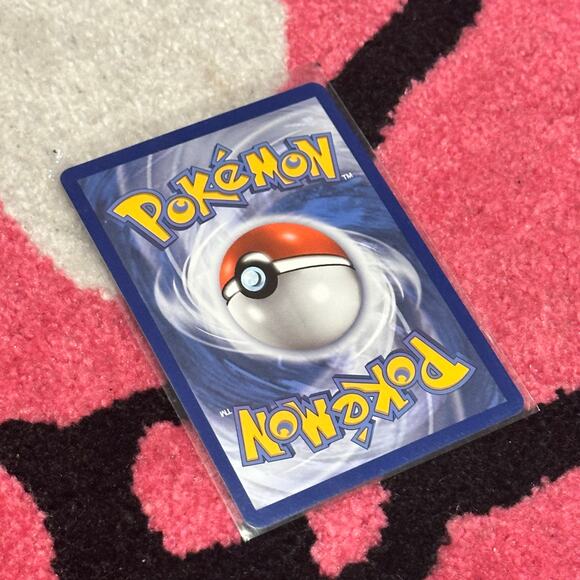 Pikachu VMAX #44 – Pokémon Sword & Shield: Vivid Voltage – Mint - Picture 6 of 6